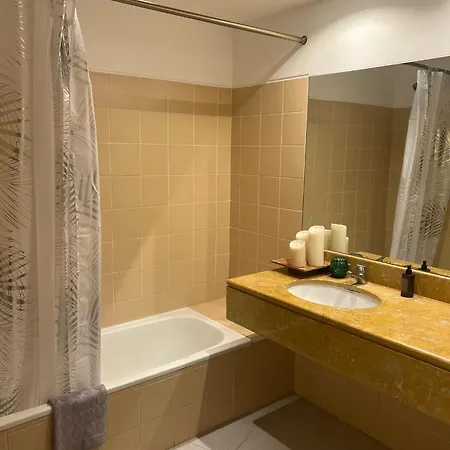 Rocha Mar 3m * Ribeira Brava